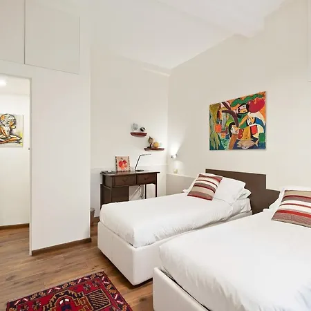 Roman Terrace 9 *